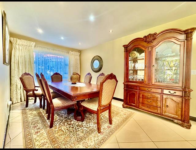 4 BEDROOM HOUSE FOR SALE IN ASPEN HILLS